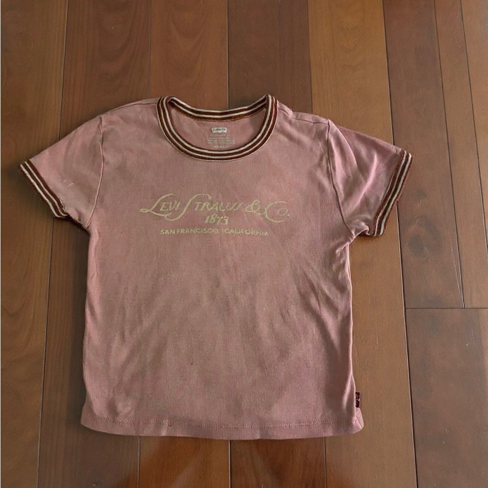 Levi's Pink Short Sleeve Tee